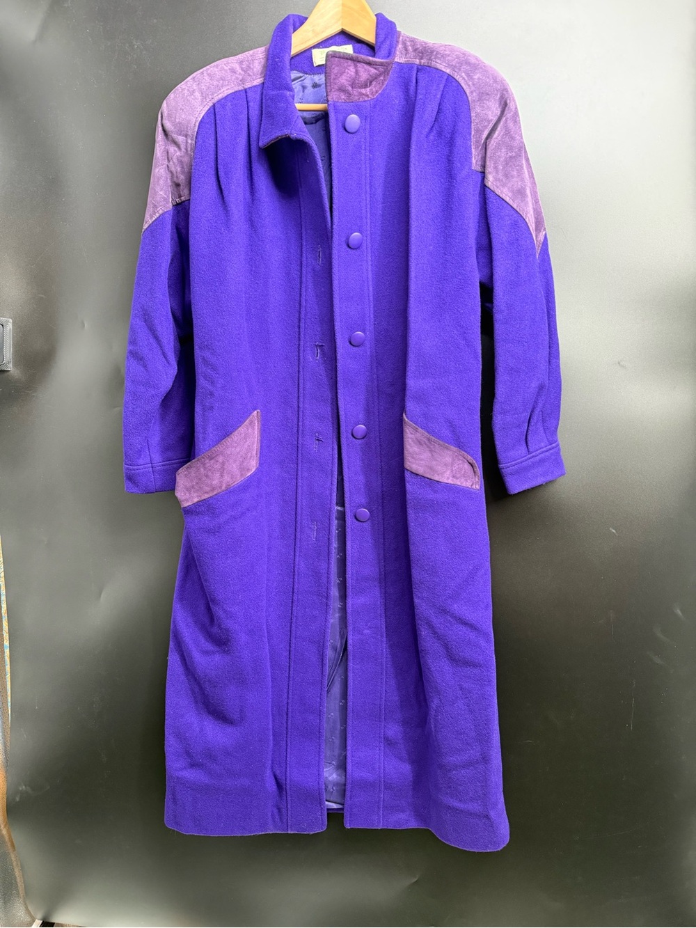 Vintage Women’s wool and suede Coat